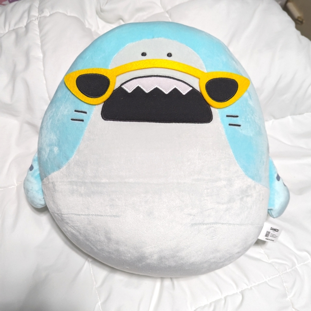 NWT Samezu Sunglasses Mochi Plush